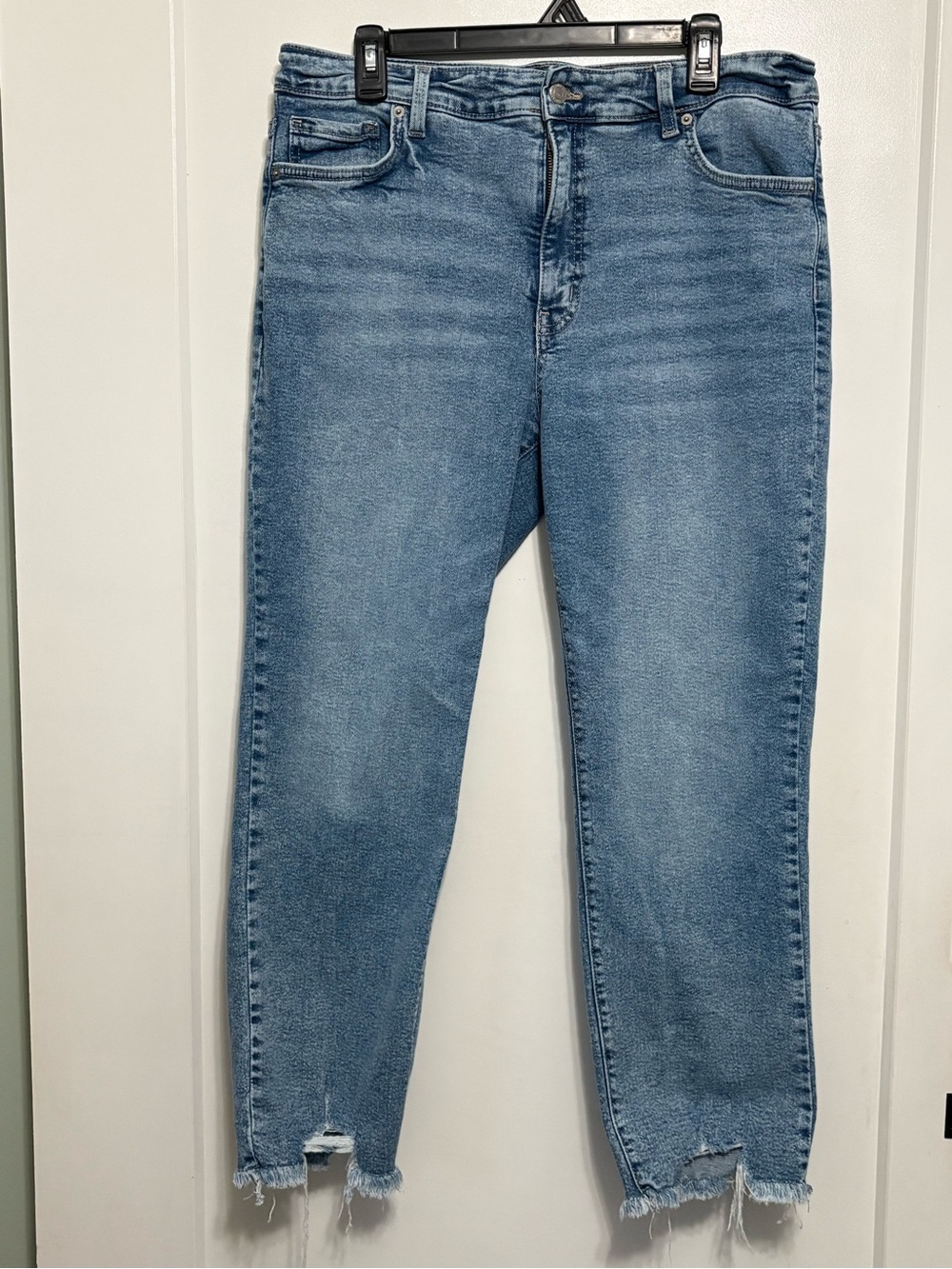 Time And Tru Distressed High Rise Skinny Jeans 14 Blue Raw Hem Frayed Denim
